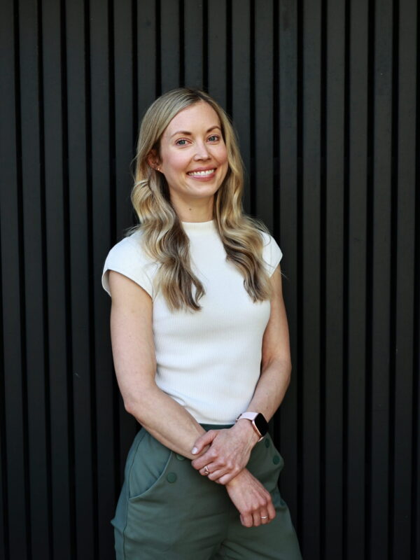 DR KELLY HAWKES